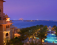 Palm Jumeirah -crescent